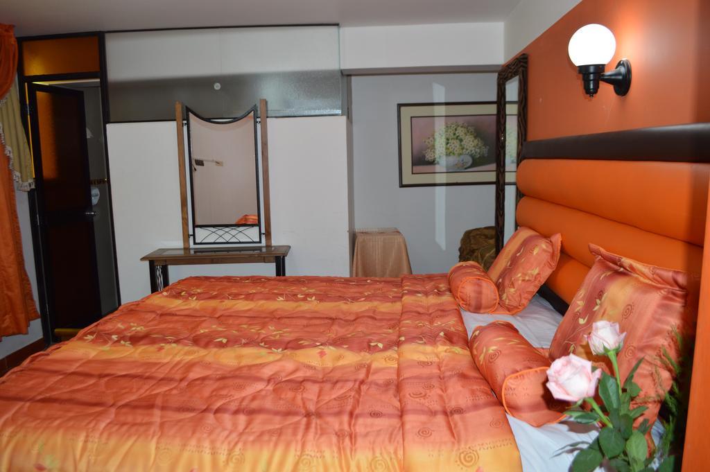 Hotel Residencial El Eden De Adan Y Eva Andahuaylas Phòng bức ảnh