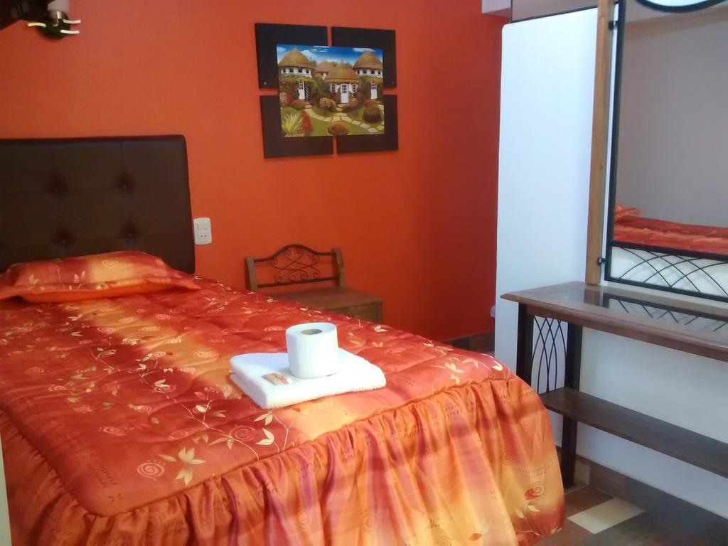 Hotel Residencial El Eden De Adan Y Eva Andahuaylas Phòng bức ảnh
